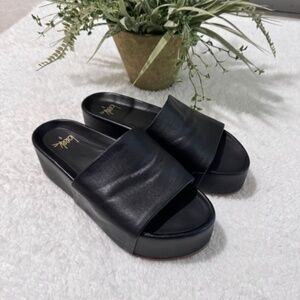 Beek Albatross Black Platform Sandal Slide Sz 8